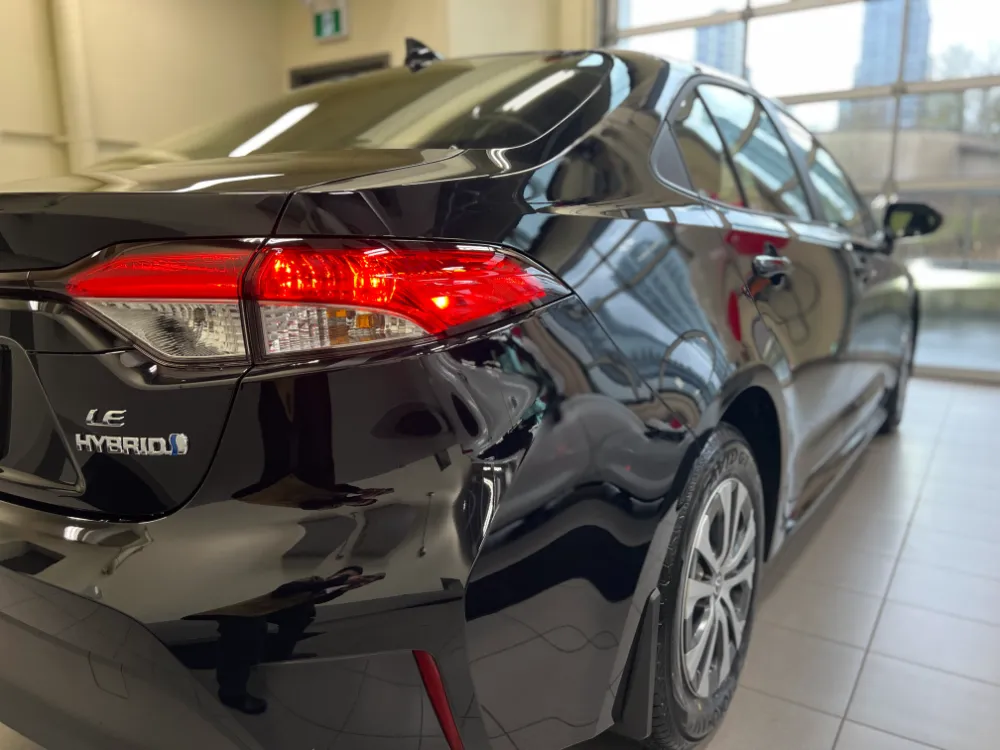 2023 toyota corolla hybrid le in black 1